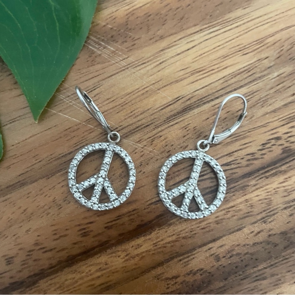 Silver Hippie Boho rhinestone bedazzled Peace Sign Dangle Earrings - Picture 4 of 9